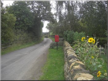 Lane through the hamlet of eccup