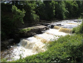 Aysgarth Lower Falls