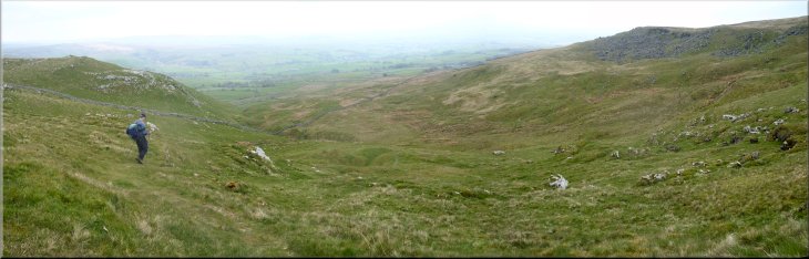 Beginning our descent around the side of Pikedaw Hill
