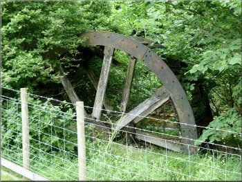 This water wheel was here on my last visit in 2001