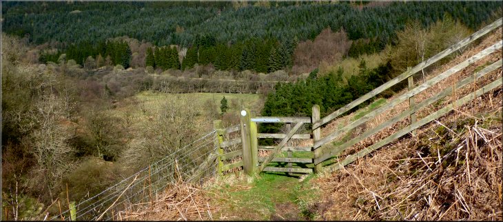 Looking back to the gate on the path near Hudson's Cross at the top of the climb up from Newtondale