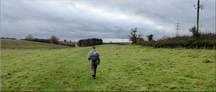 Following the path across the fields towards the village of Crambe
