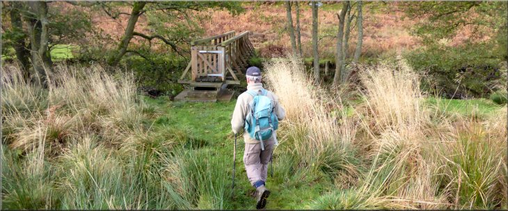 Following the Esk Valley Walk to the footbridge across the River Esk