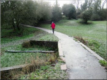 Joining the surfaced path on the east side of Newbegin Pits
