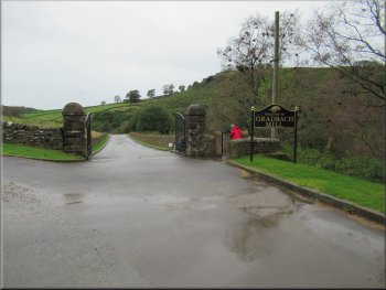 Start of the access road to Gradbach Mill