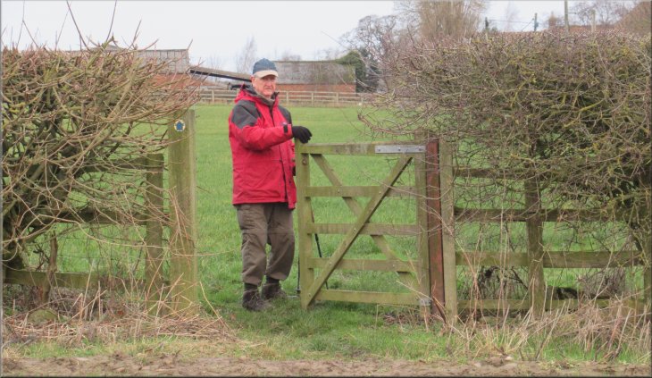 Bridleway gate leading towards the road at Balk