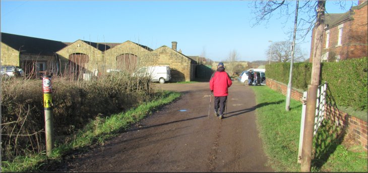 Following Milnthorpe Lane past Castle Farm