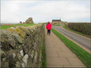 Footway by the road heading towards Whitby Abbey